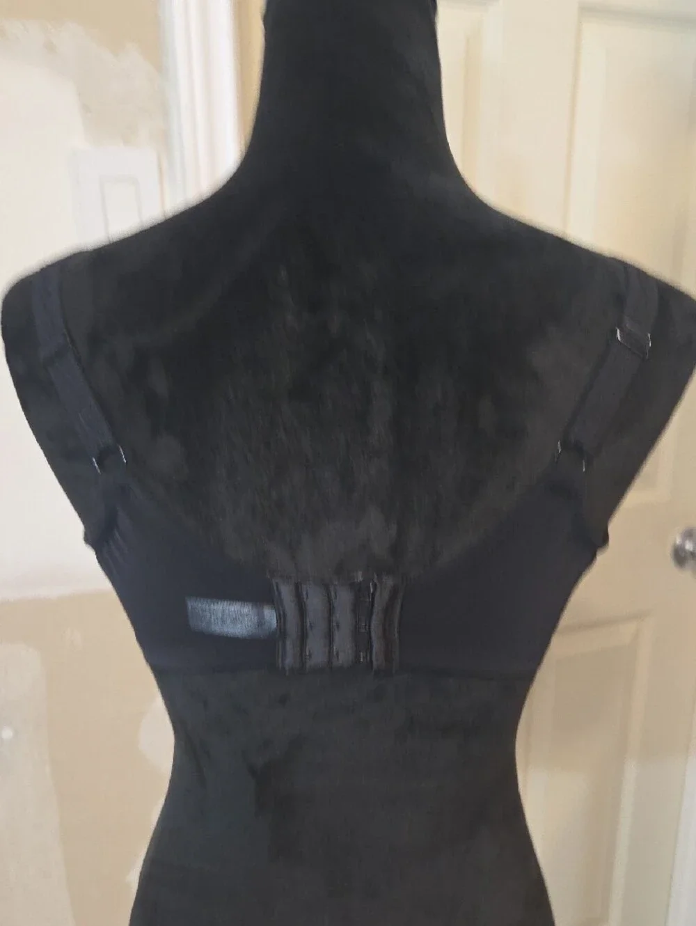 Wacoal Black Supportive Full-Coverage Soft Cup Bra Underwire US 38DD